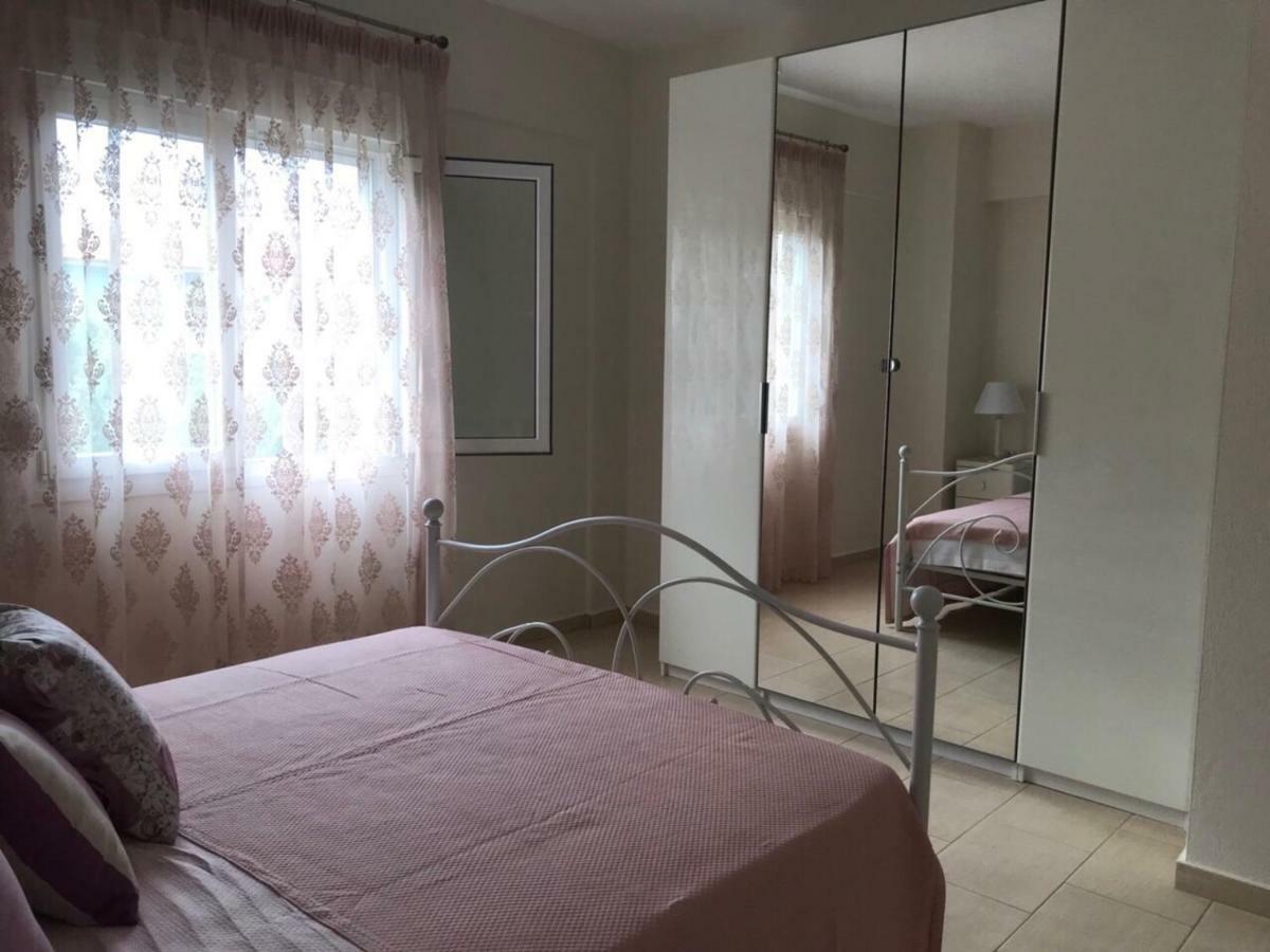 Irina House Pefkohori Apartment Екстериор снимка